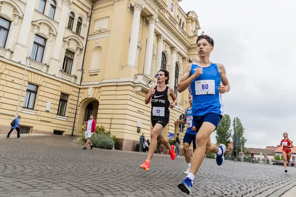 Fotografie sportiva Oradea Run Fest - alergatori la Campionatul National de 5km sosea.